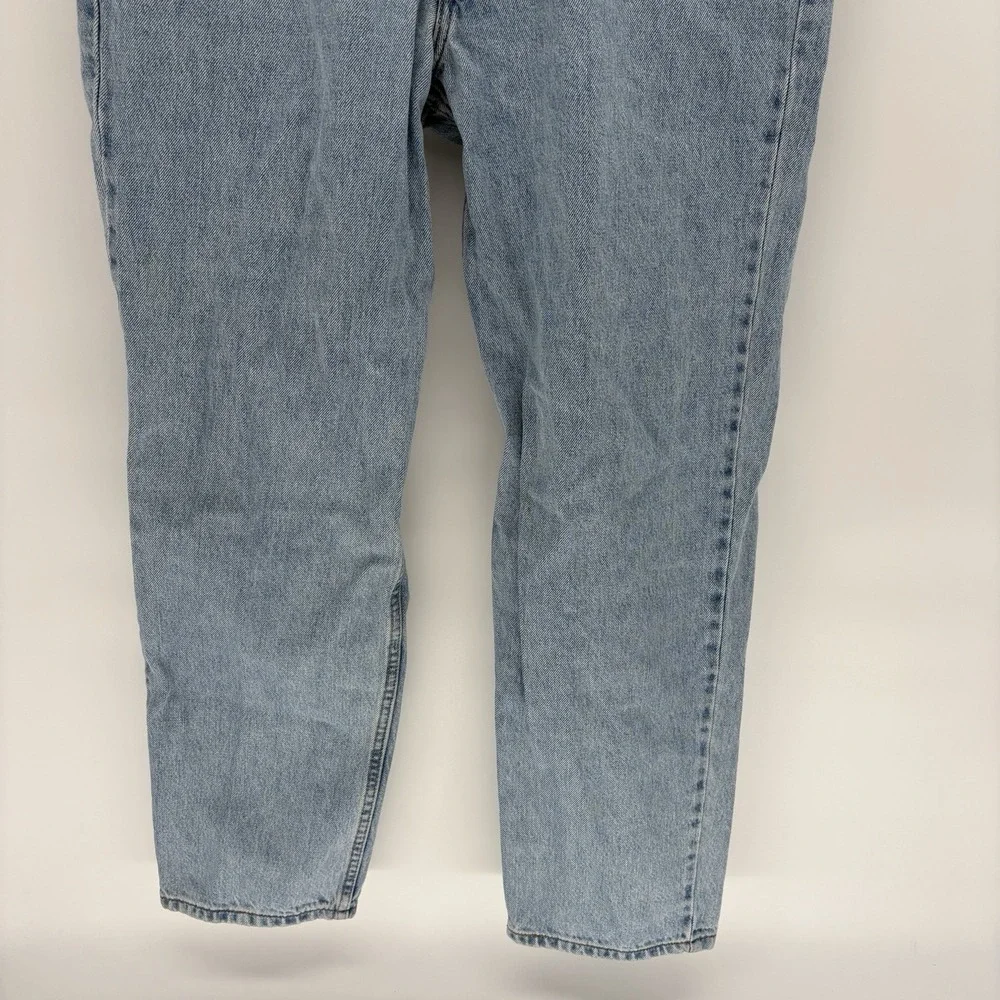 Vintage 90s Levis Relaxed Fit Light Wash Jeans Casual Denim Men 36X30‎ (34X29)